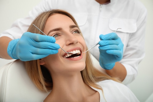 Odontología Cosmética en Dallas, TX Dentista Cosmético Dr. Rick Miller